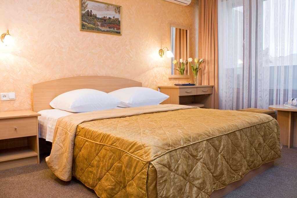 Salute Hotel Kiev Værelse billede
