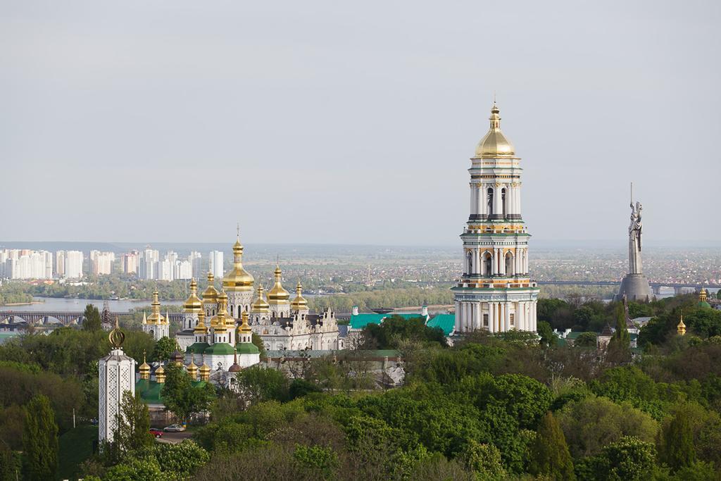 Salute Hotel Kiev Eksteriør billede